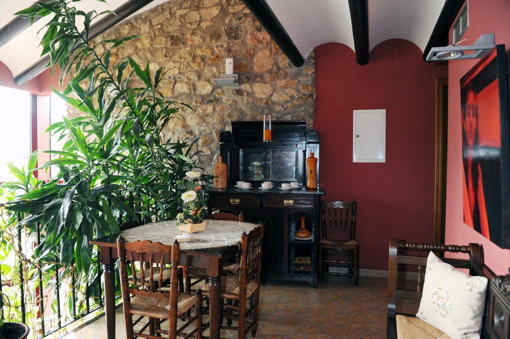 Hotel Restaurante Verdia Sueras Exterior foto