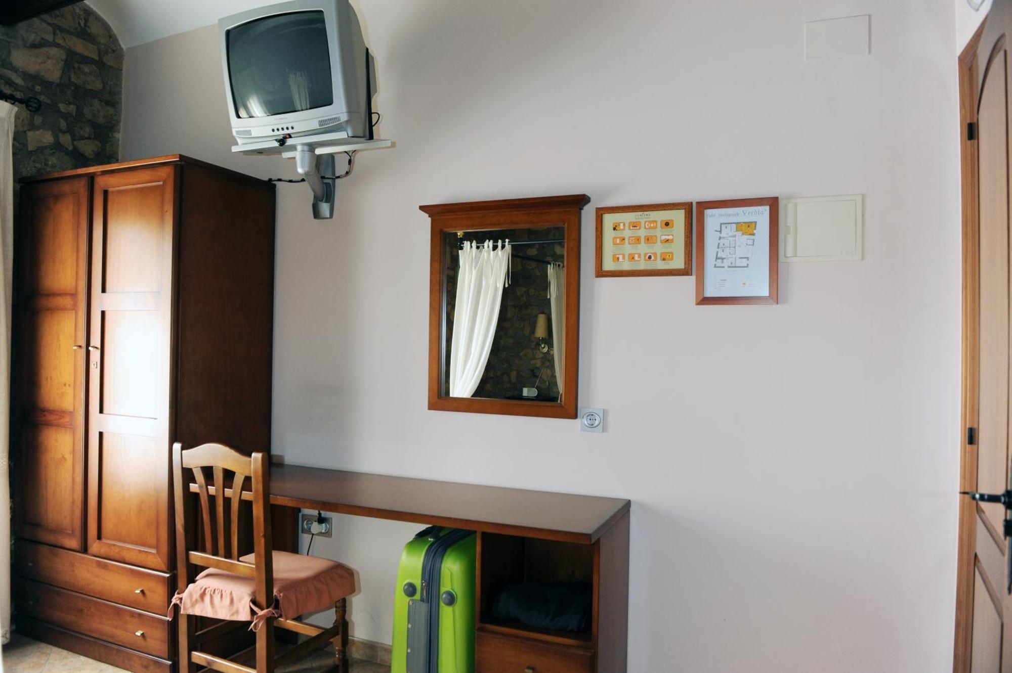 Hotel Restaurante Verdia Sueras Zimmer foto